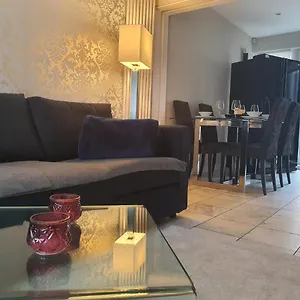  Apartment Boutique Townhouses
