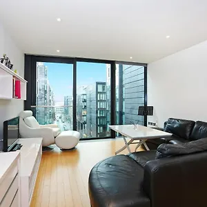 Apartment Altido Modern 2bed With Free Parking In The Iconic Quartermile